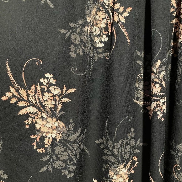 Zac & Rachel Blouse - Picture 5 of 7